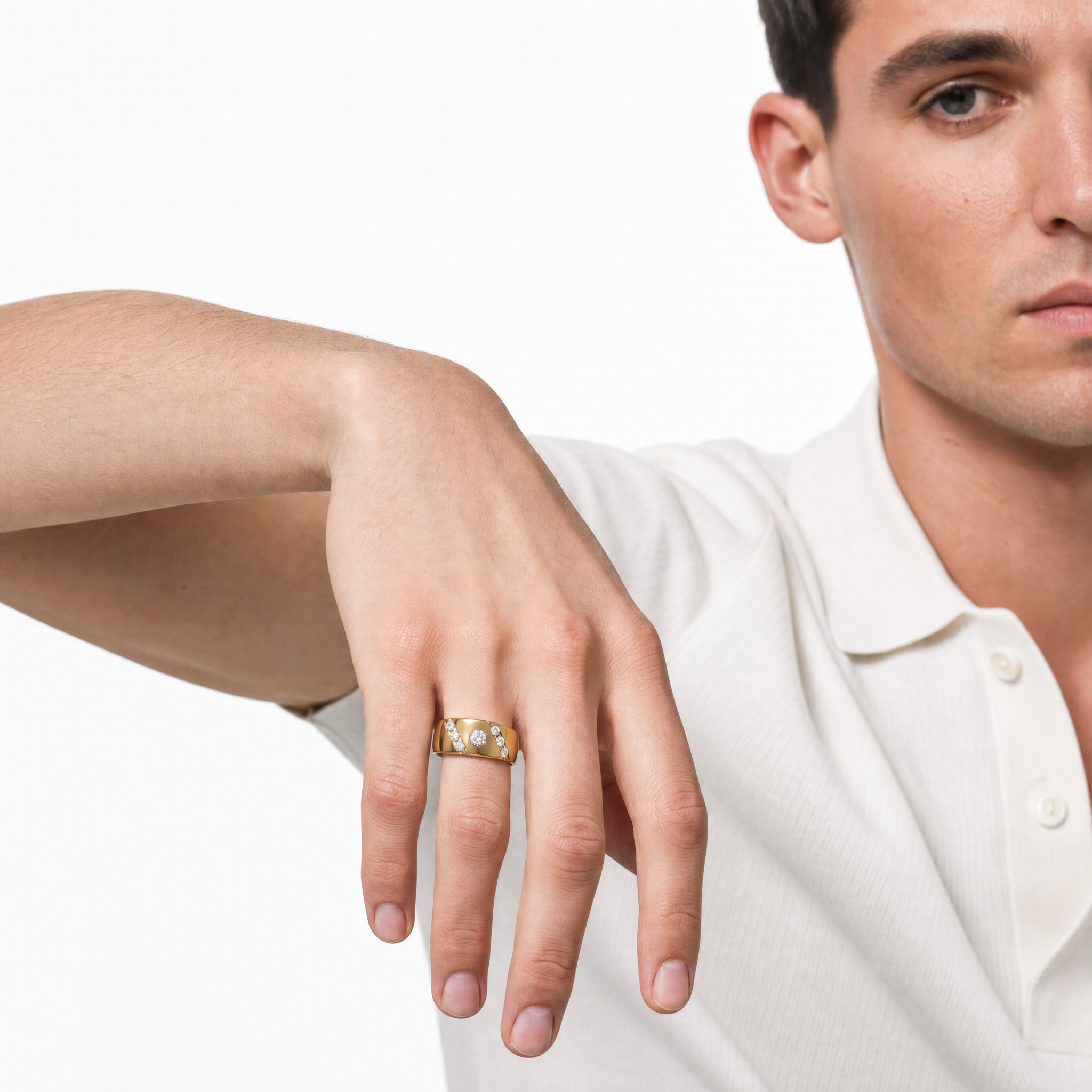 Men’s Lab-Grown Diamond Diagonal Channel Wedding Band in 14K Gold