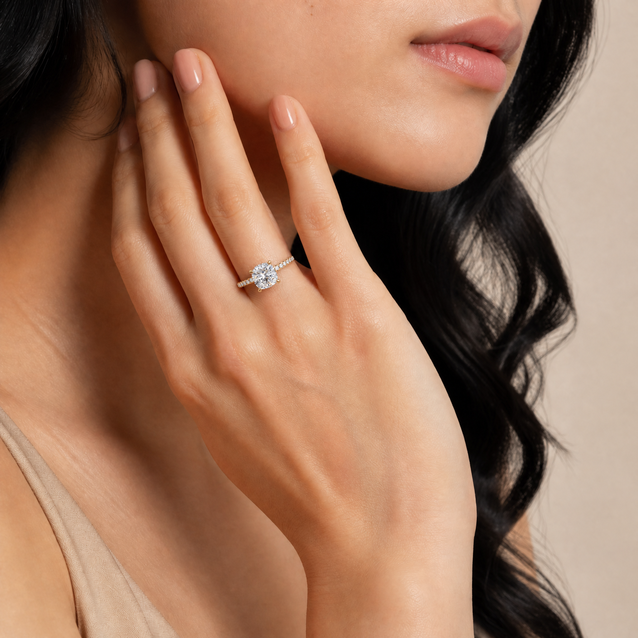 Luxury Model Wearing Cushion Cut Lab Grown Diamond Engagement Ring in 14K Yellow Gold – Raul Diamonds