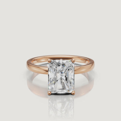 360-degree video showcase of a rose gold radiant cut diamond ring by Raul Diamonds, demonstrating the warm metal finish and brilliant stone faceting