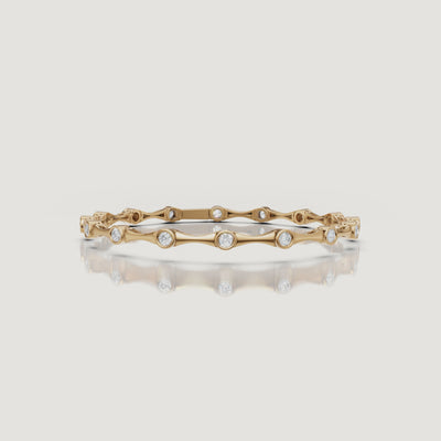 Luxury yellow gold minimalist diamond bracelet video by Raul Diamonds with sparkling lab grown diamonds, elegant wrist motion, cinematic close-up shots, and refined fine jewelry styling