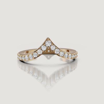 Yellow gold crown inspired diamond wedding band video with curved pavé diamonds by Raul Diamonds