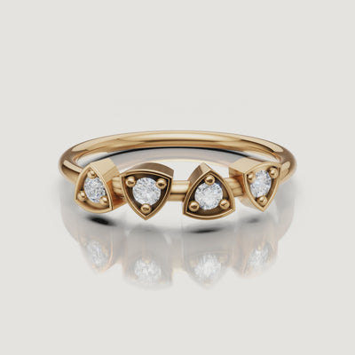Yellow gold geometric diamond wedding band video with triangle settings Raul Diamonds