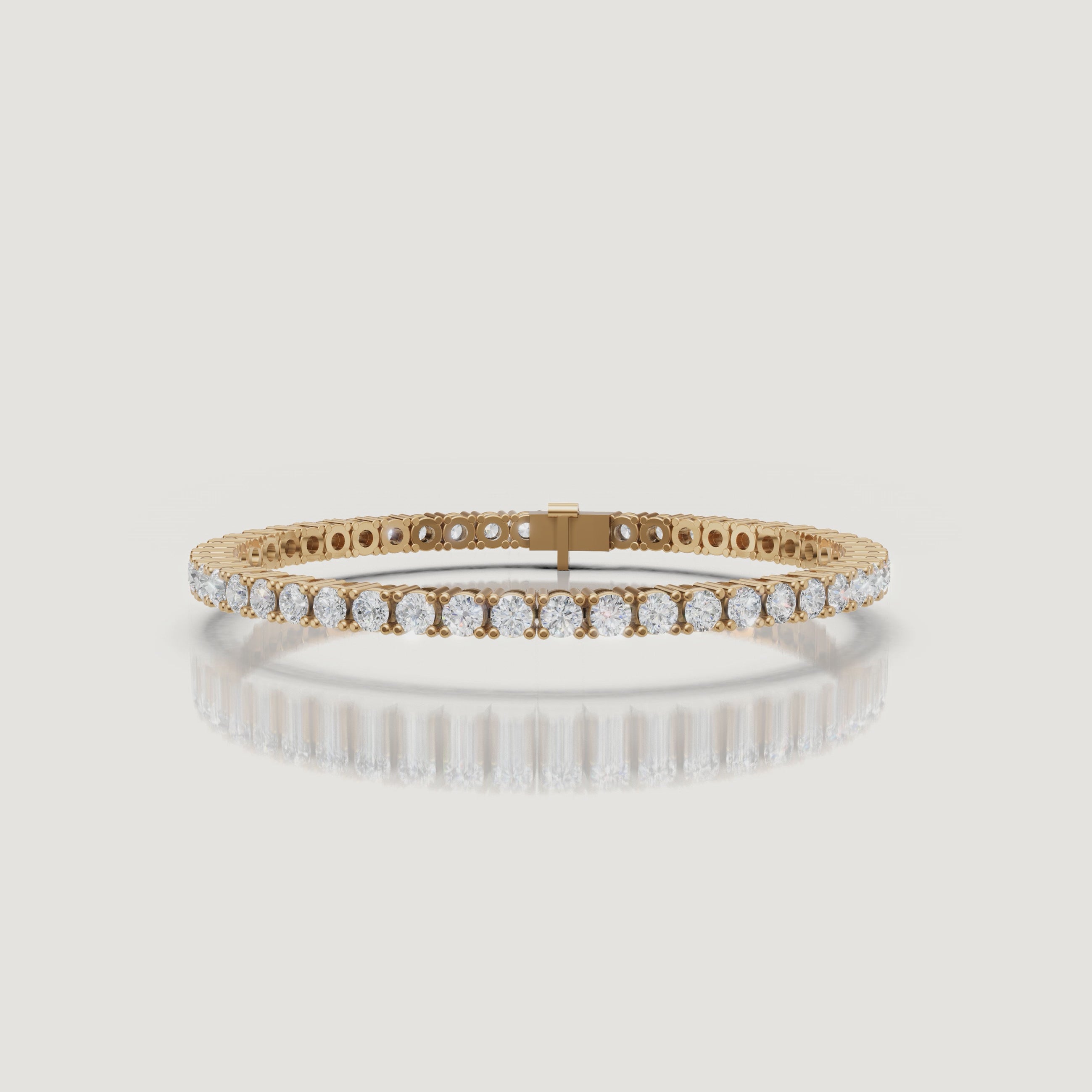 Yellow gold round diamond tennis bracelet video by Raul Diamonds with brilliant sparkle