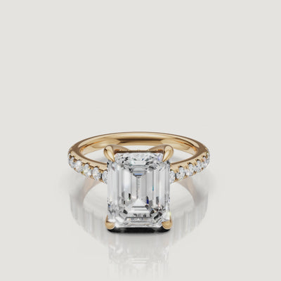 Emerald Cut Lab Grown Diamond Ring Video in 14K Yellow Gold – Raul Diamonds