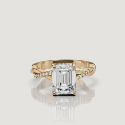 yellow-gold-emerald-cut-diamond-ring-sparkle-video-raul-diamonds