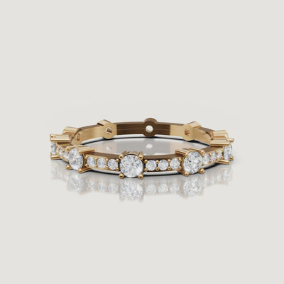 Yellow gold round diamond wedding band rotating video by Raul Diamonds